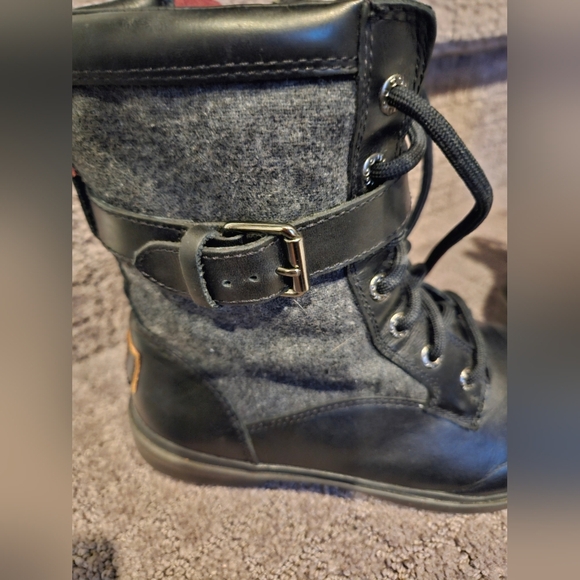 UGG Women's Kesey Boot Black womens size 7 #1005264 - Picture 3 of 9